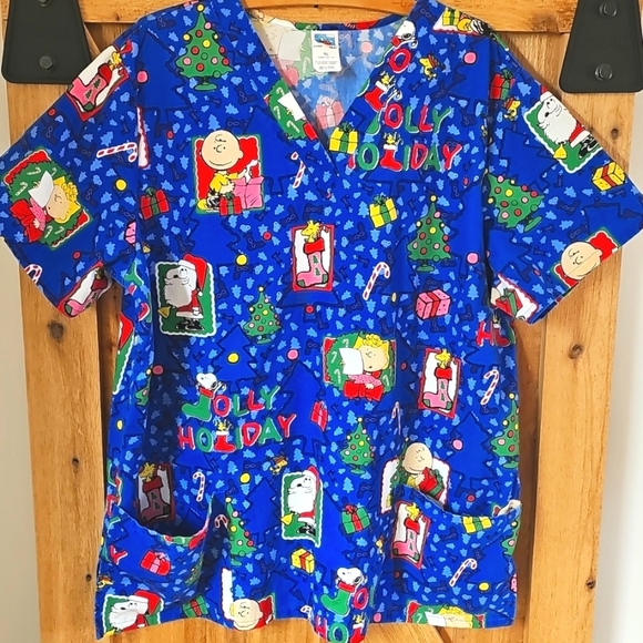 Vintage Peanuts women’s XL scrub top  two front pockets Christmas Jolly Holiday - Picture 1 of 8